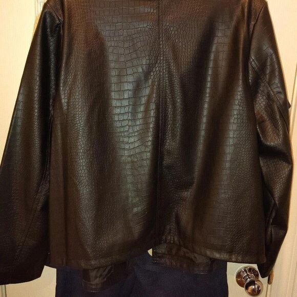 Marc New York by Andrew Marc Stylish Leather Jacket size 1x - Picture 6 of 6